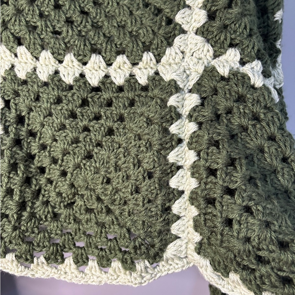 Handmade Trendy Army Green Crochet Sweater Balloon Sleeve Comfy Oversized M/L - Picture 5 of 10
